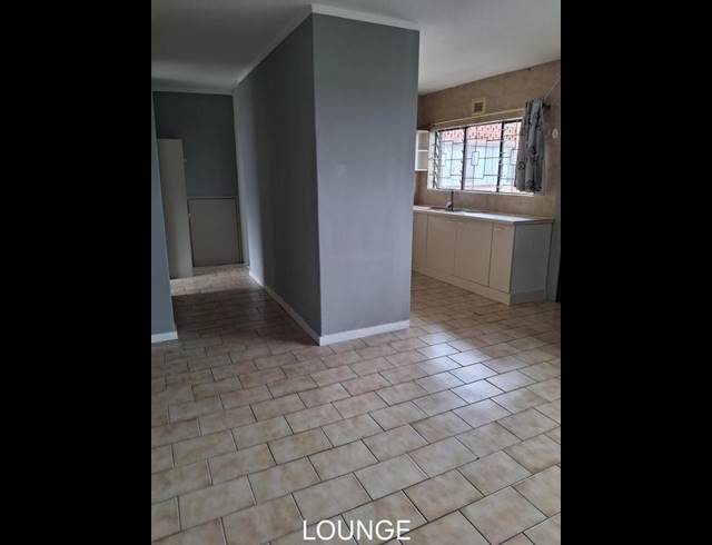 2 BEDROOM APARTMENT FOR SALE IN BLUFF